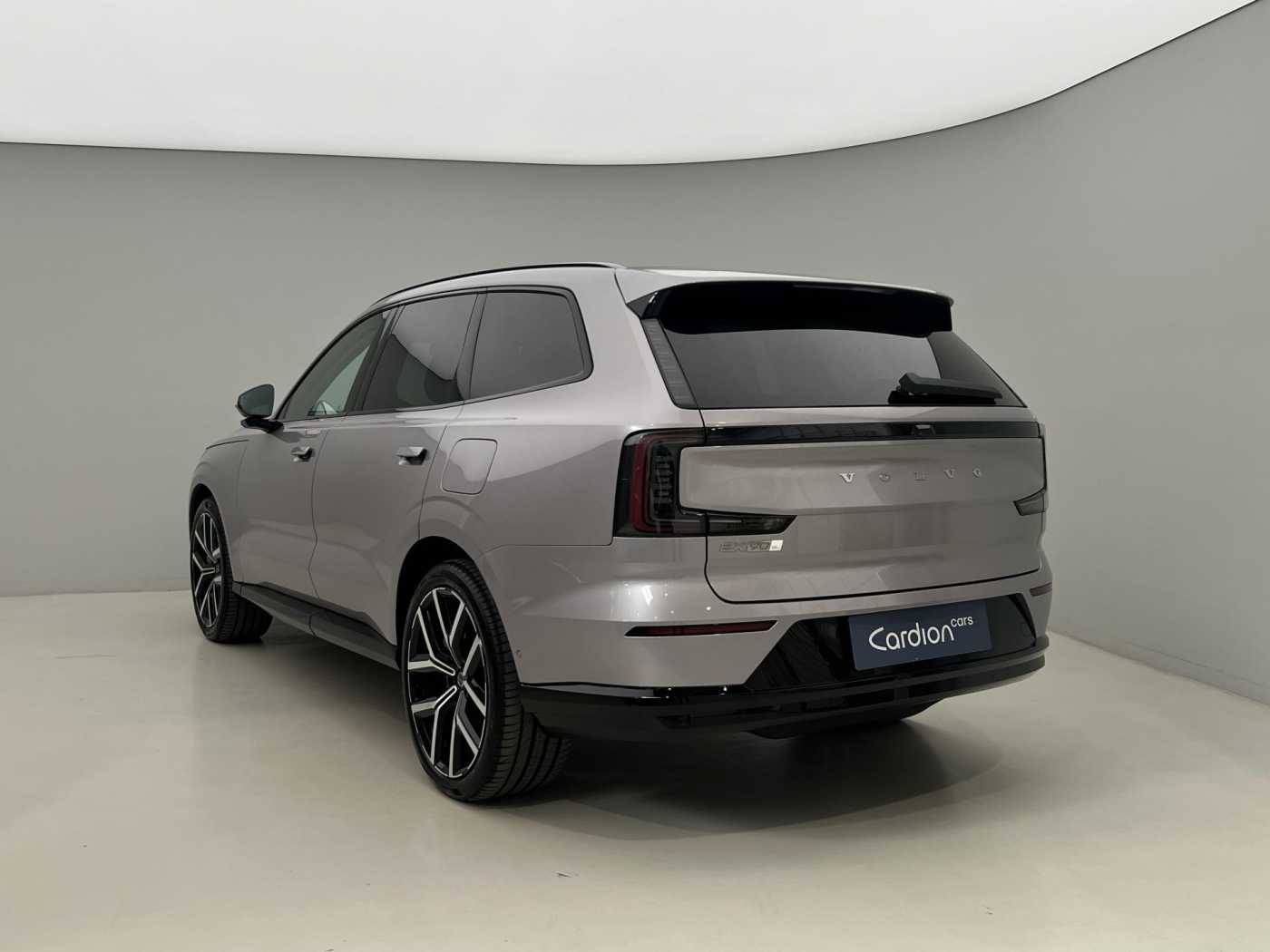 Volvo EX90