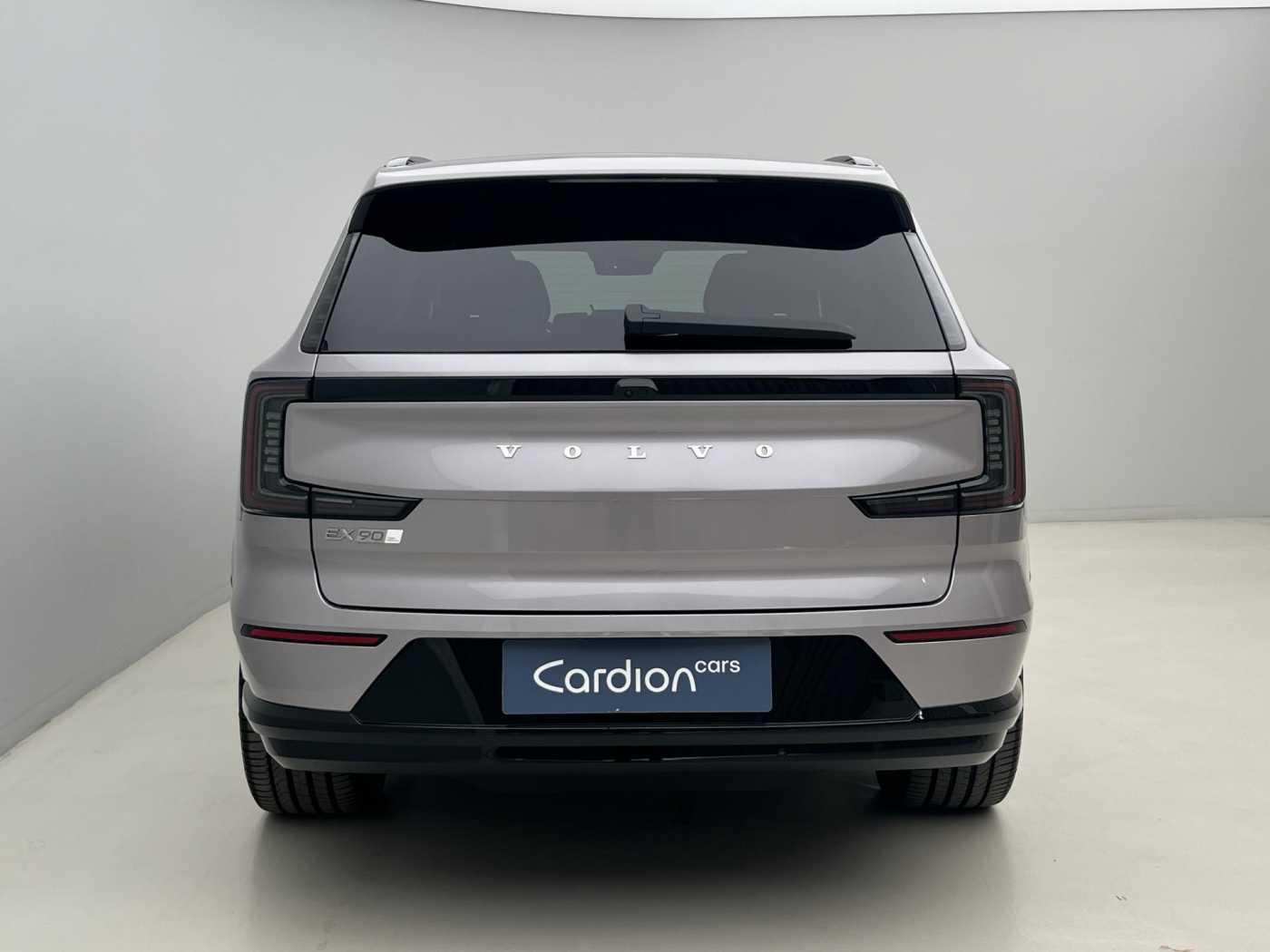 Volvo EX90