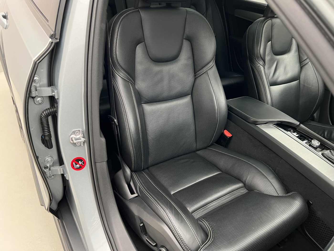 Volvo V90 Cross Country