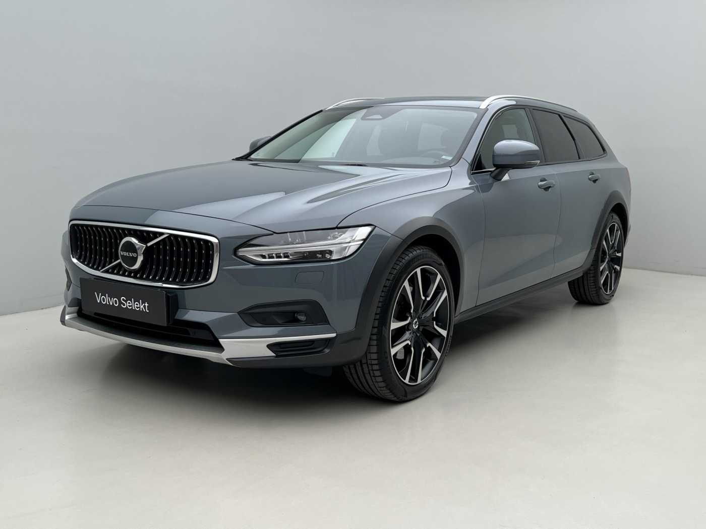 Volvo V90 Cross Country
