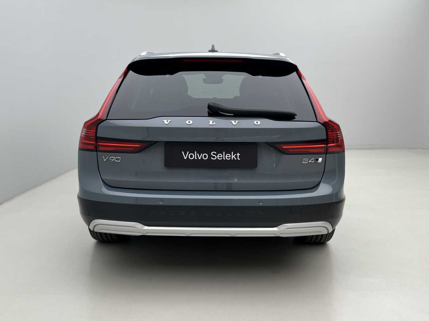 Volvo V90 Cross Country