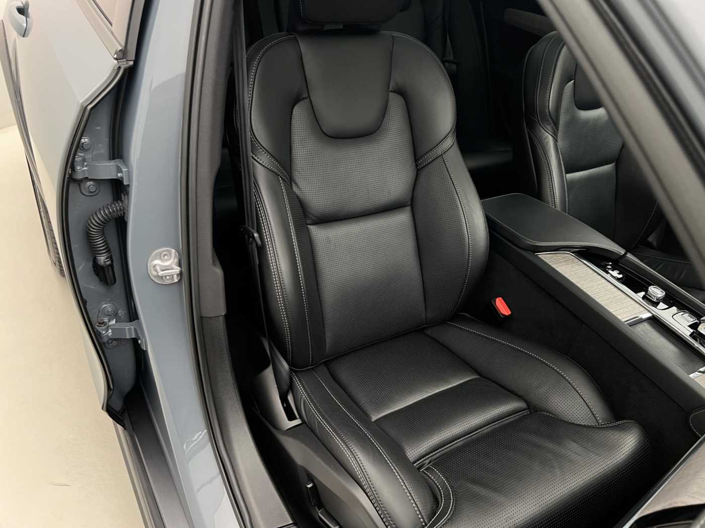 Volvo V90 Cross Country