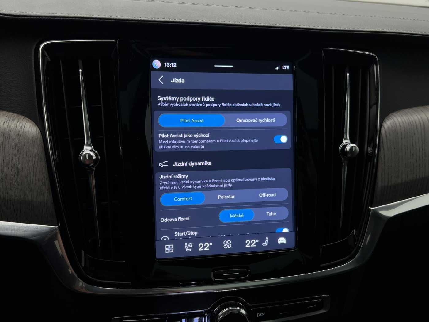 Volvo V90 Cross Country
