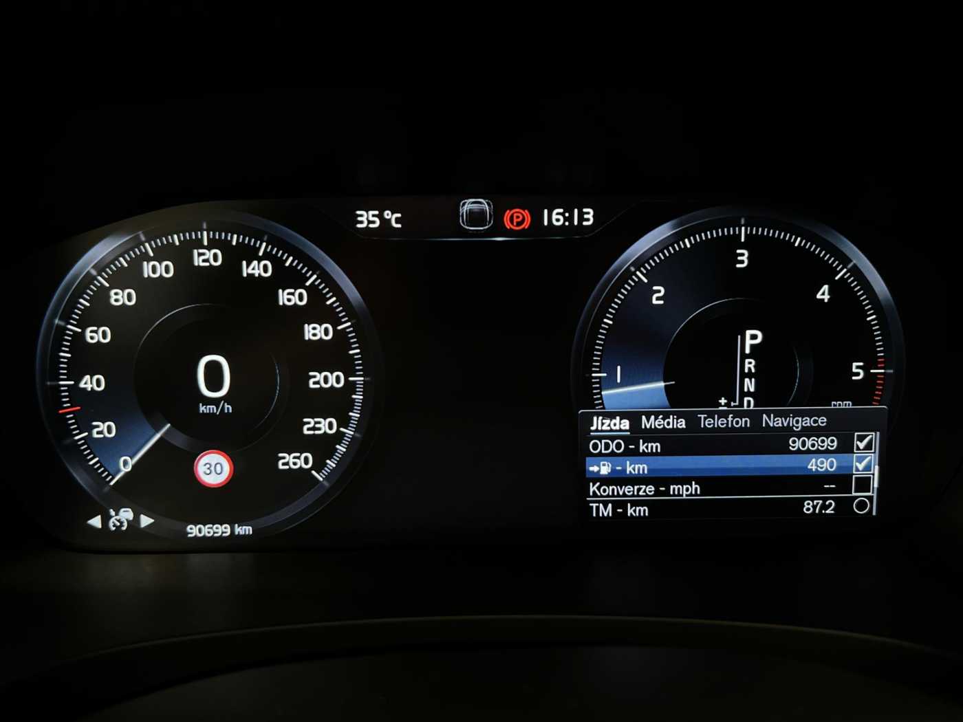 Volvo S90