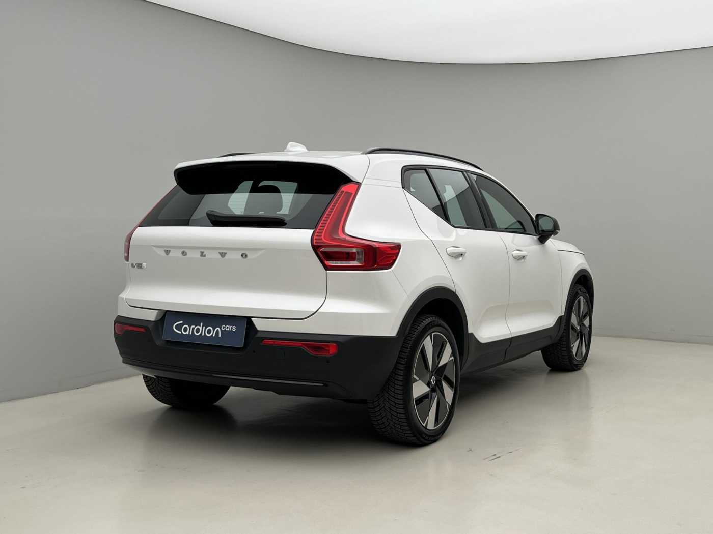 Volvo EX40