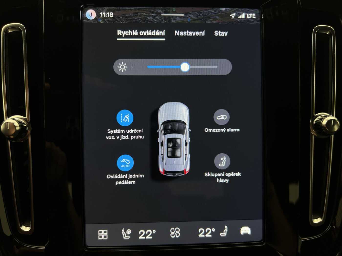Volvo EX40