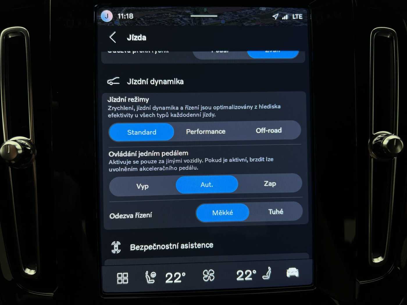 Volvo EX40