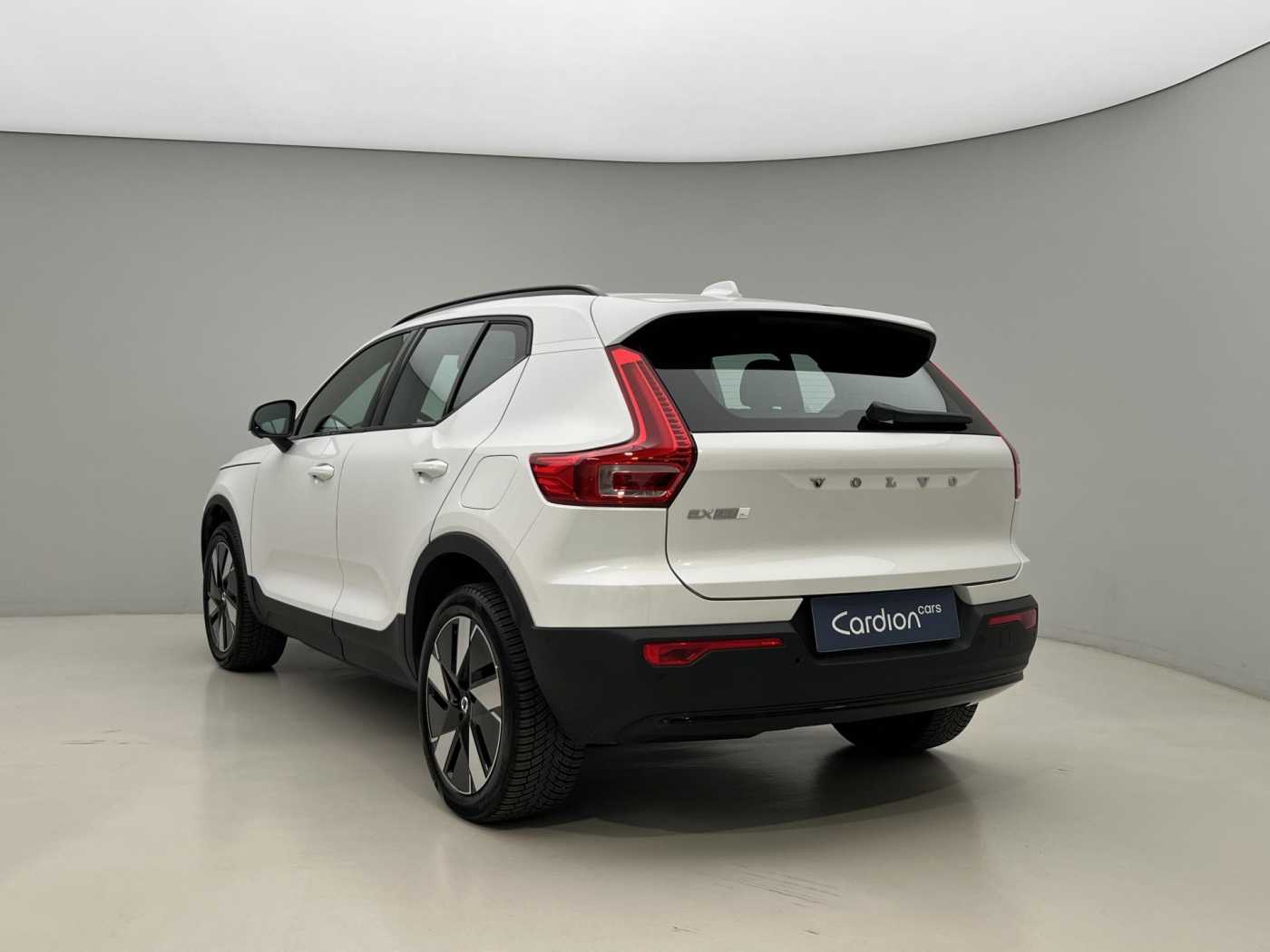 Volvo EX40
