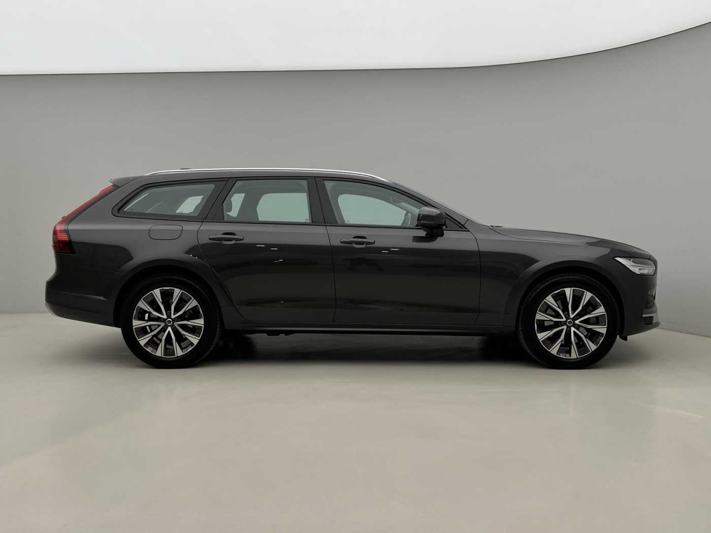 Volvo V90 Cross Country