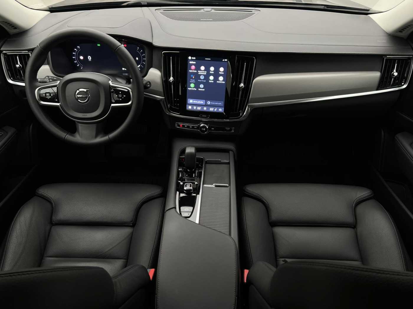 Volvo V90 Cross Country