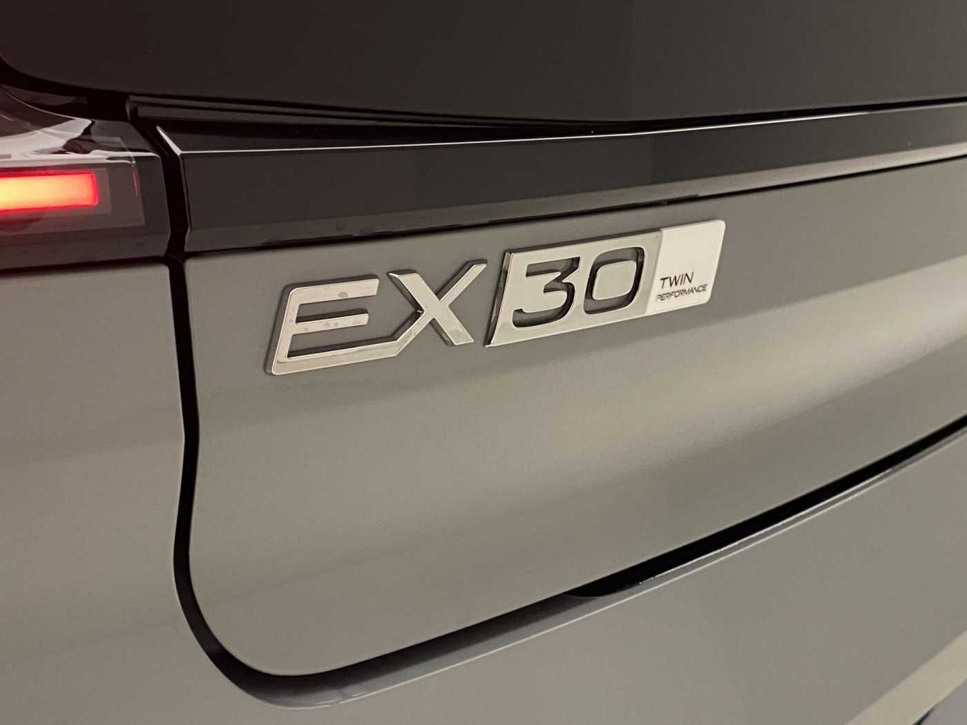 Volvo EX30