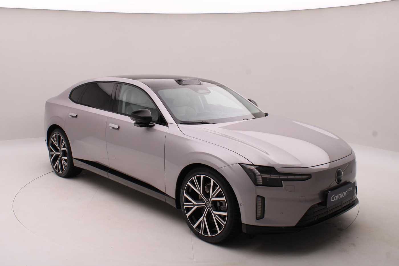 Volvo ES90