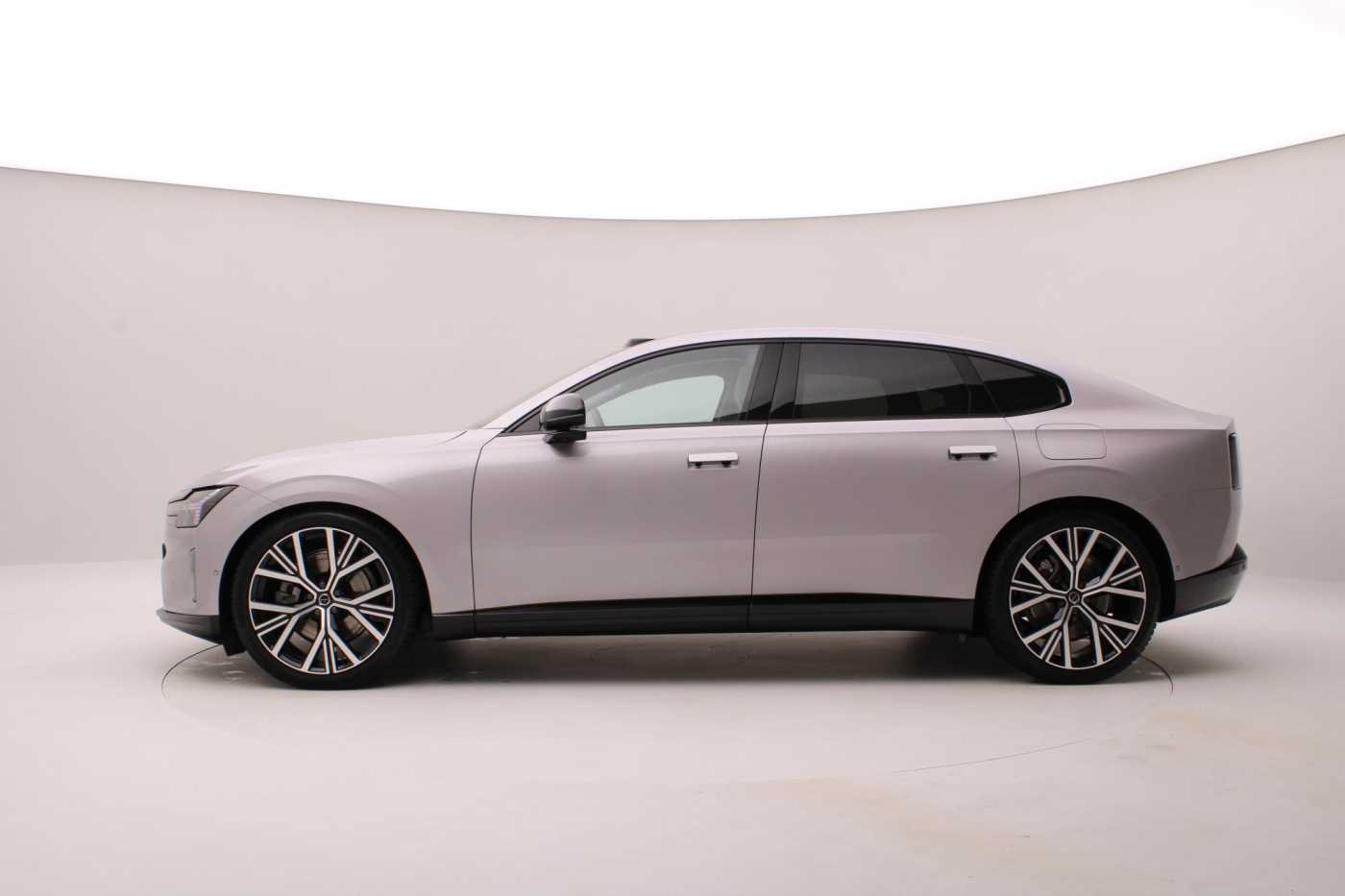 Volvo ES90