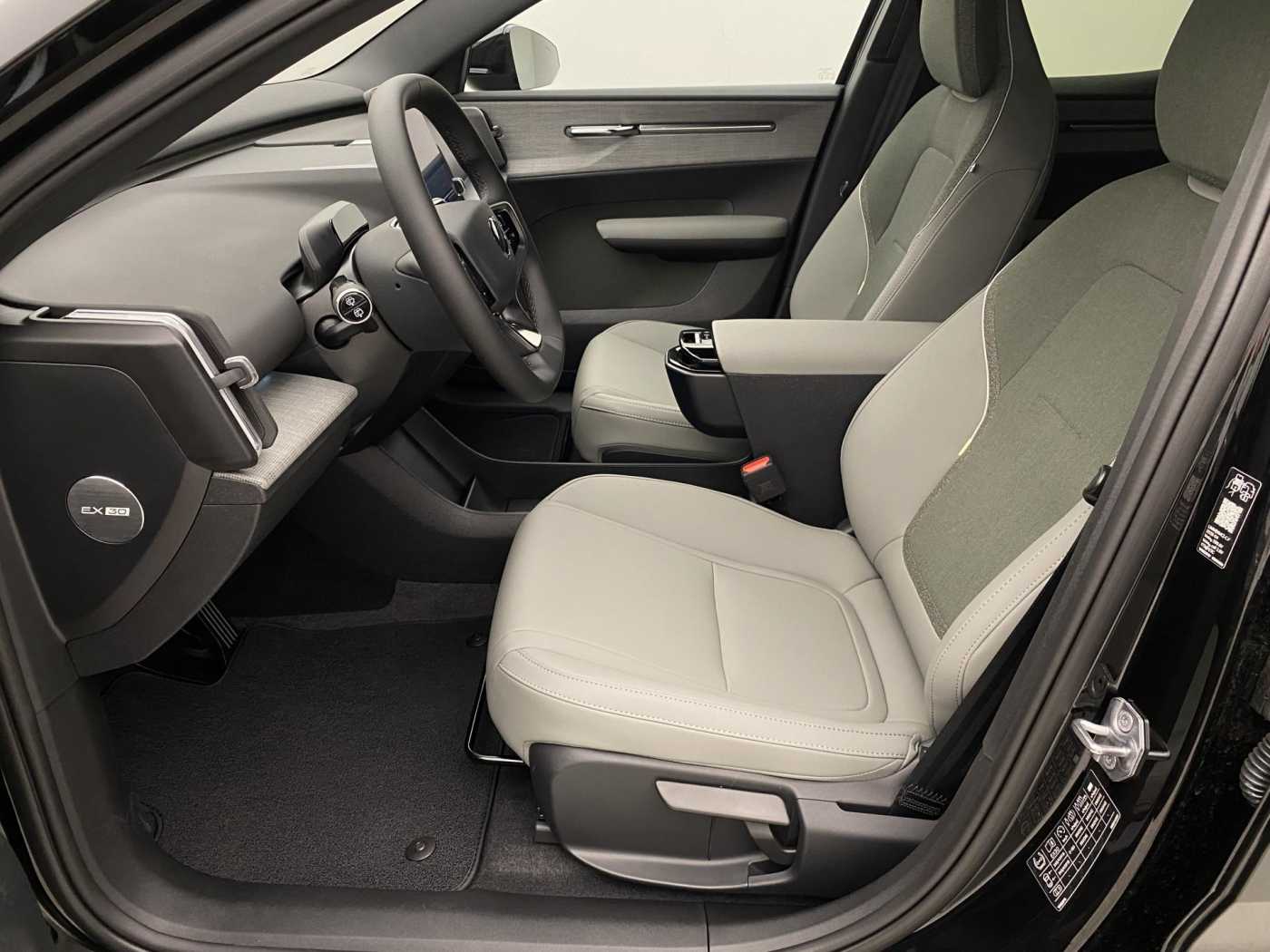 Volvo EX30