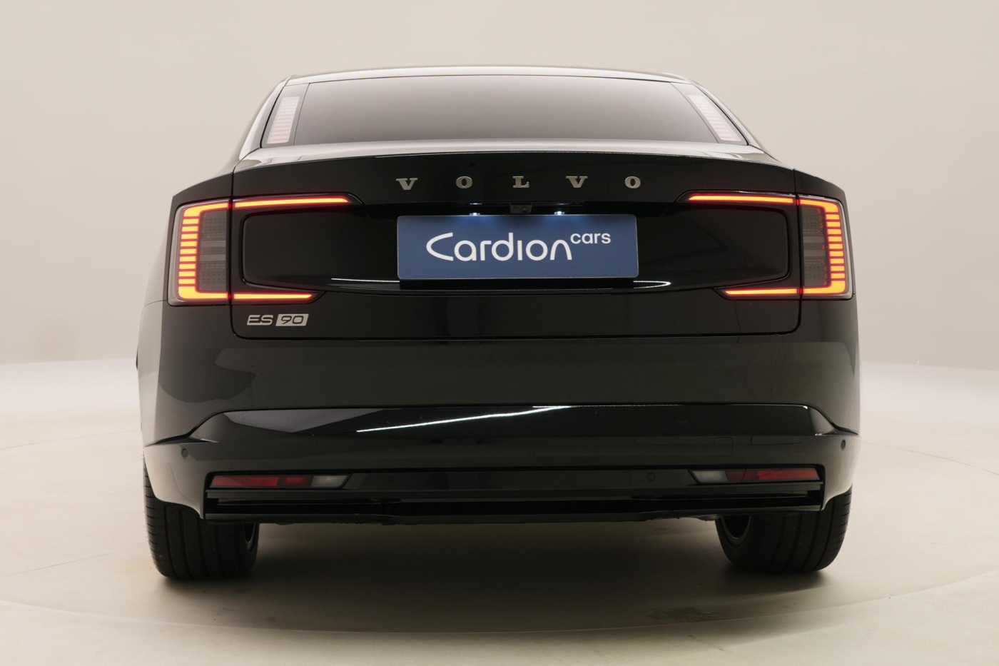 Volvo ES90