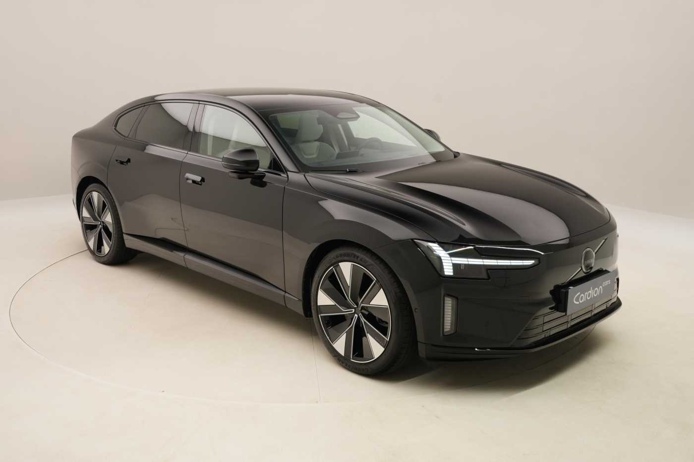 Volvo ES90