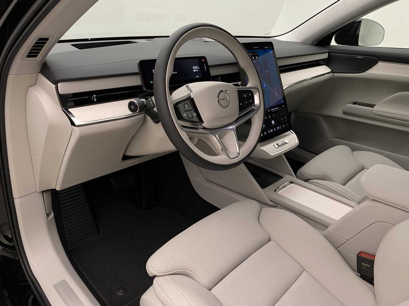 Volvo ES90