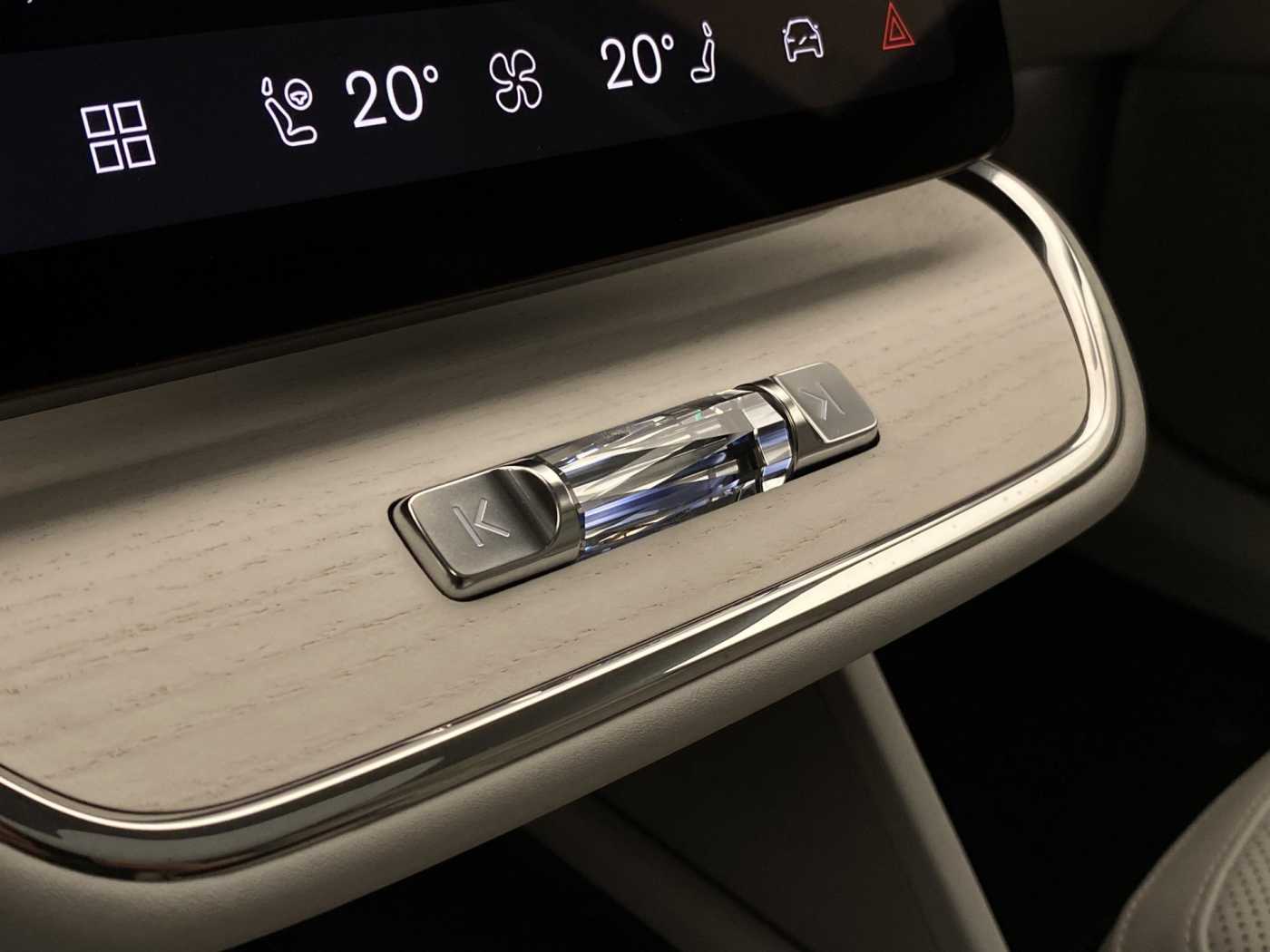 Volvo ES90