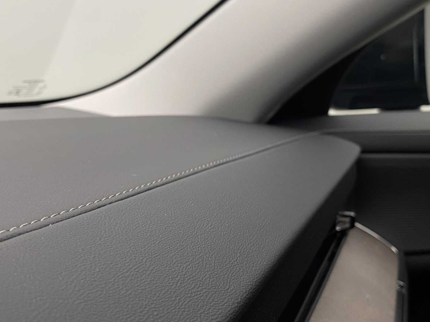 Volvo ES90