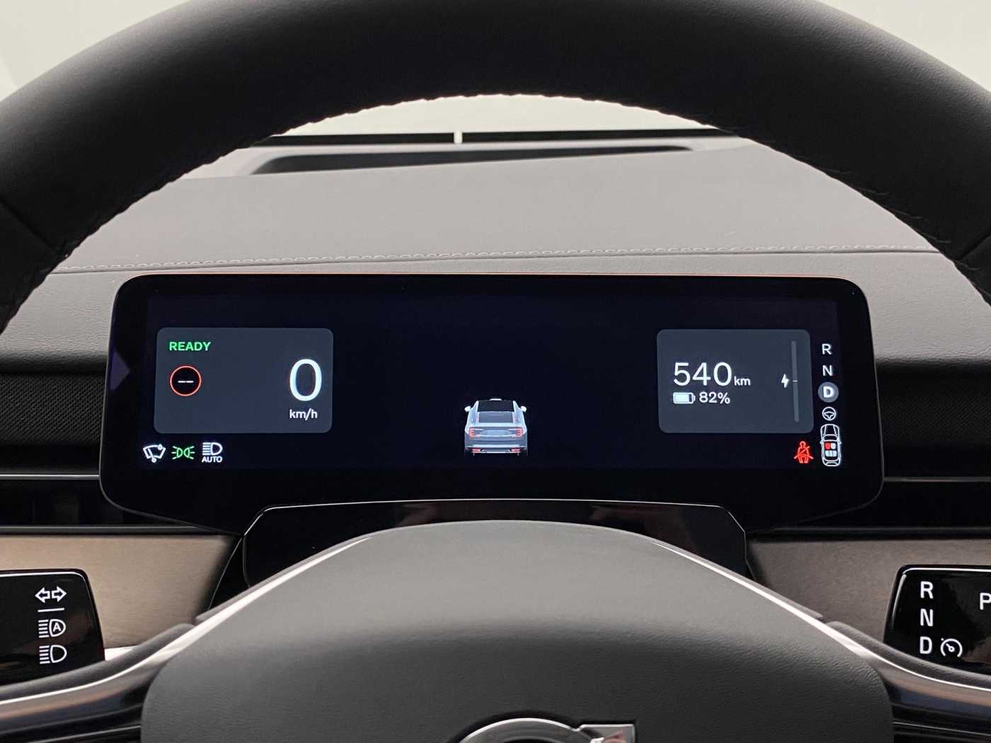 Volvo ES90