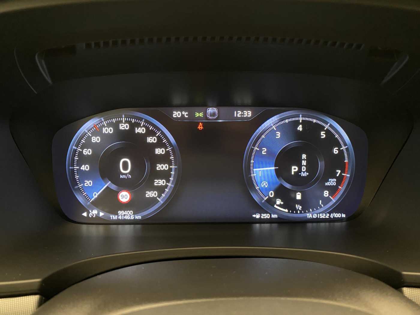 Volvo V90