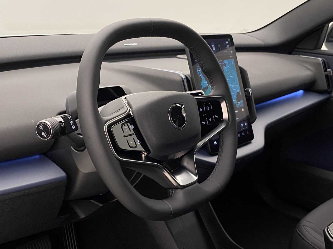 Volvo EX30