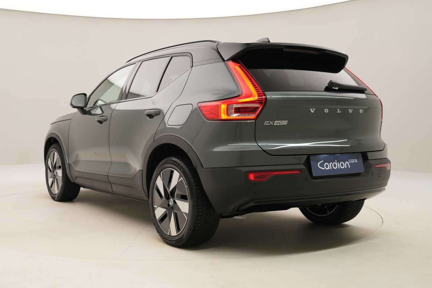 Volvo EX40