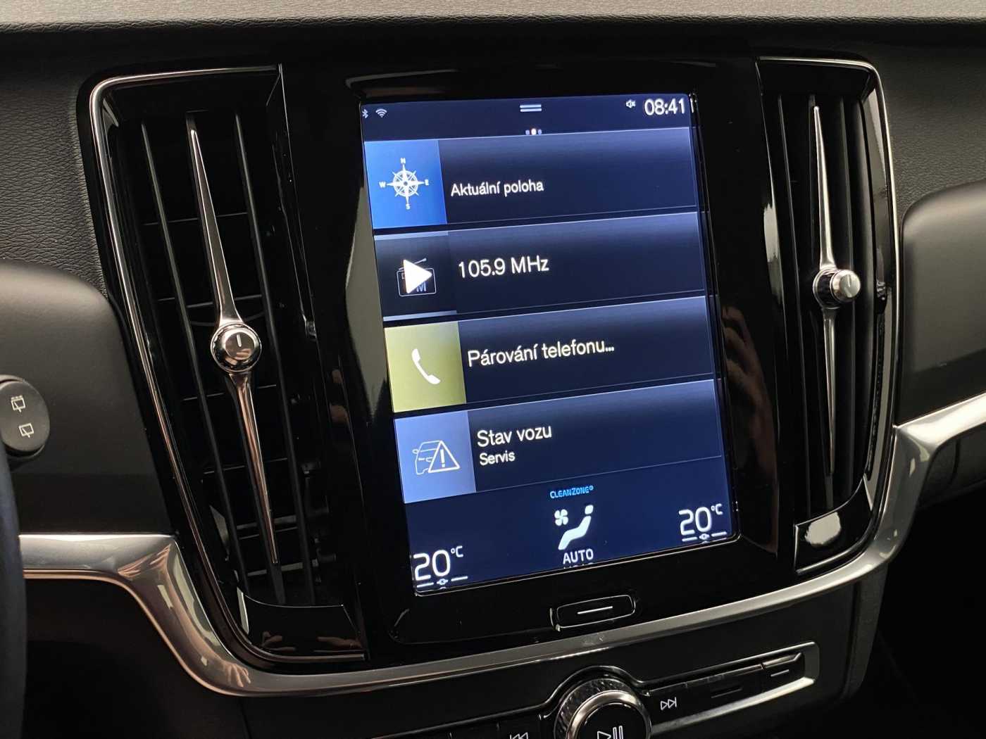 Volvo V90