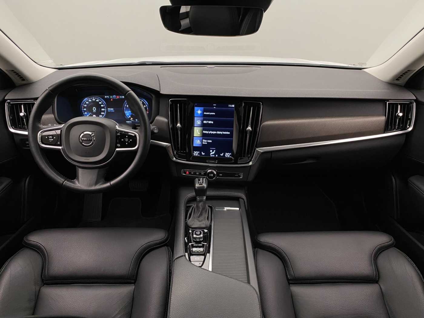 Volvo V90 Cross Country