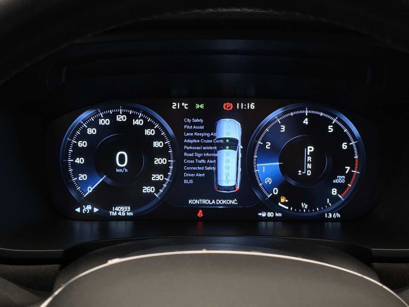 Volvo V90 Cross Country