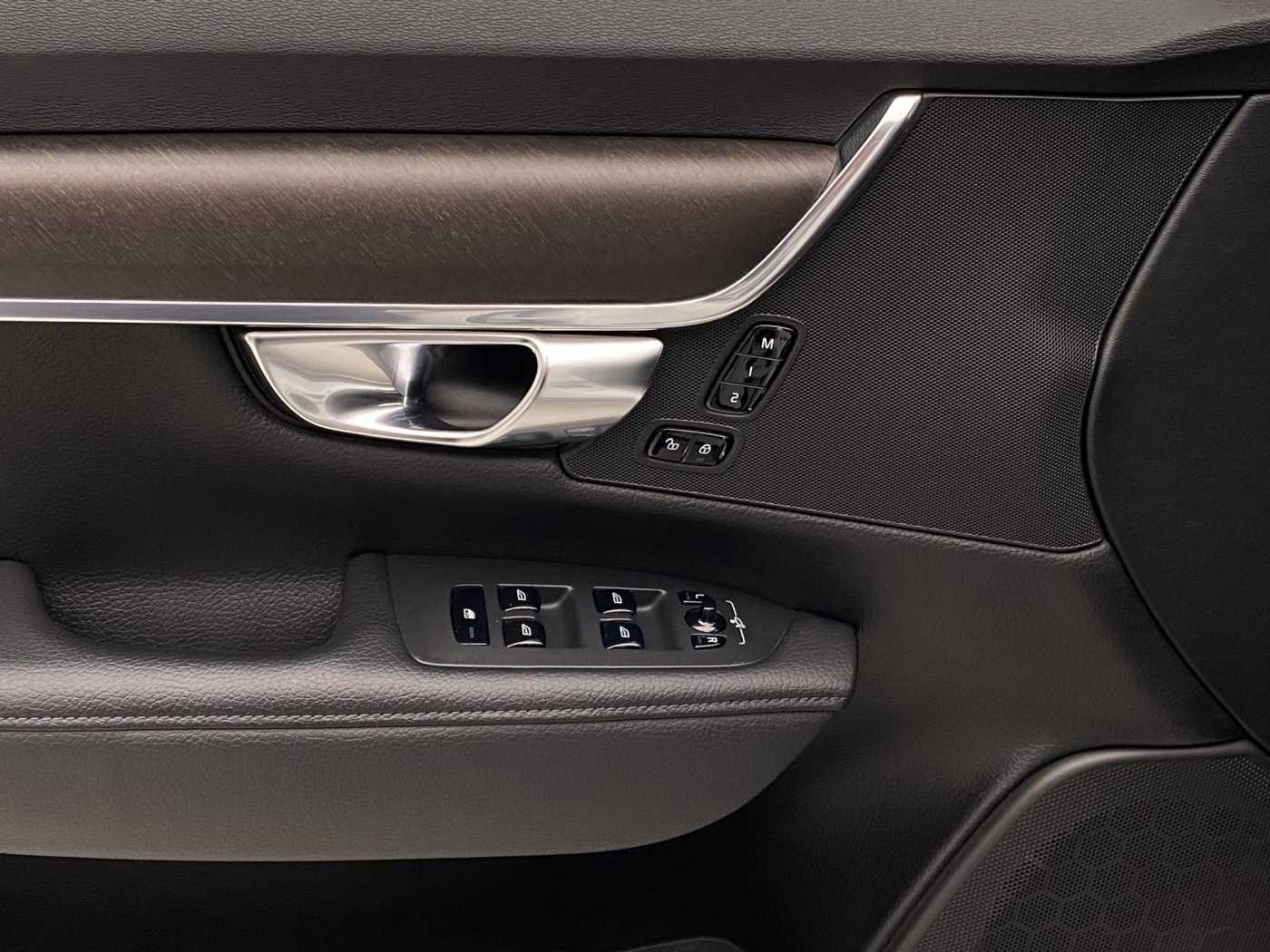 Volvo V90 Cross Country