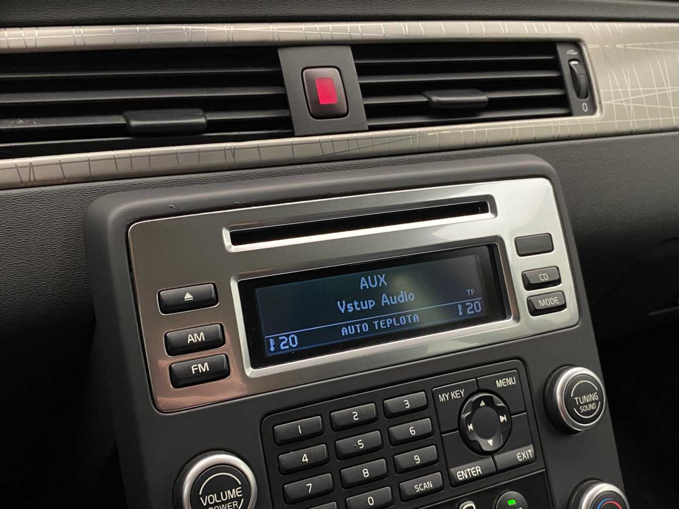 Volvo XC70