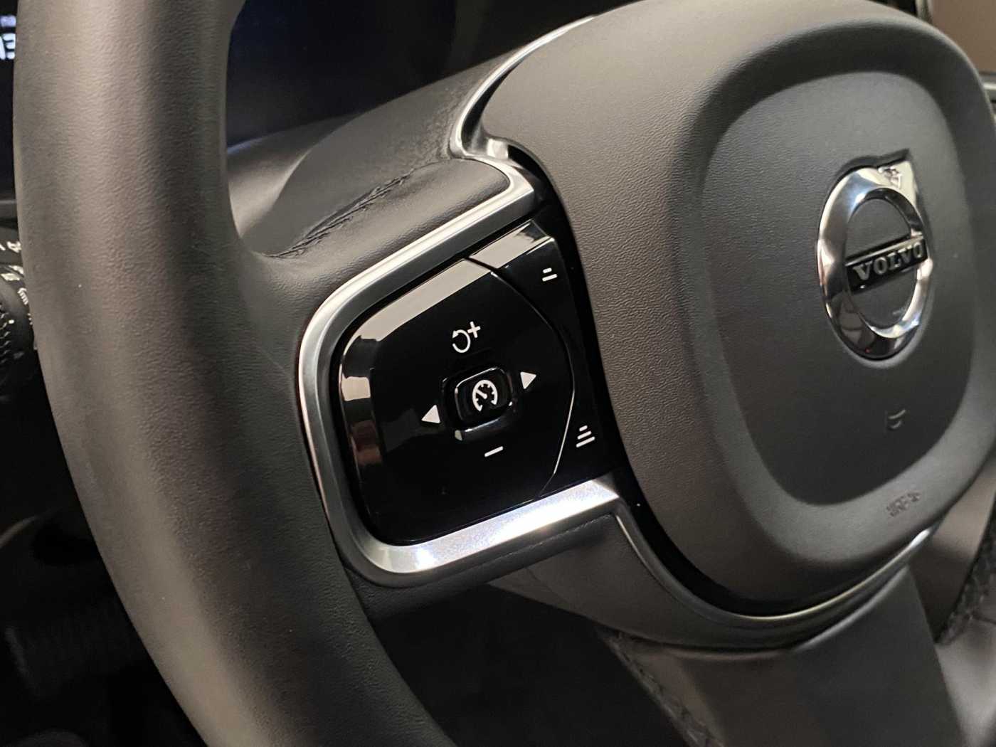 Volvo V90 Cross Country