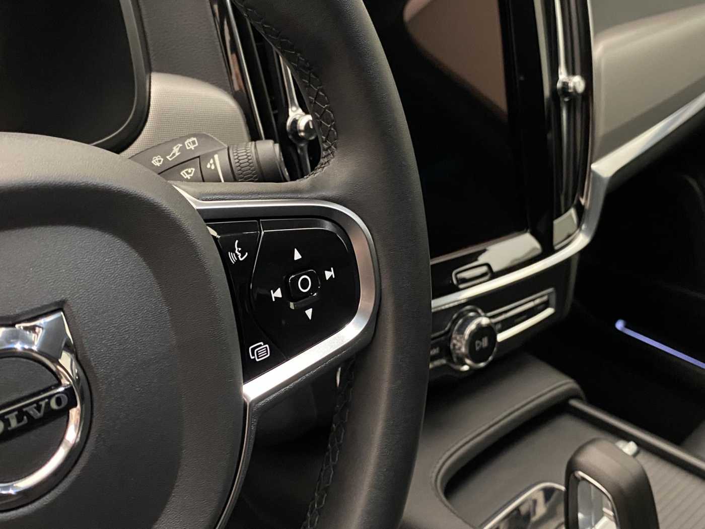 Volvo V90 Cross Country