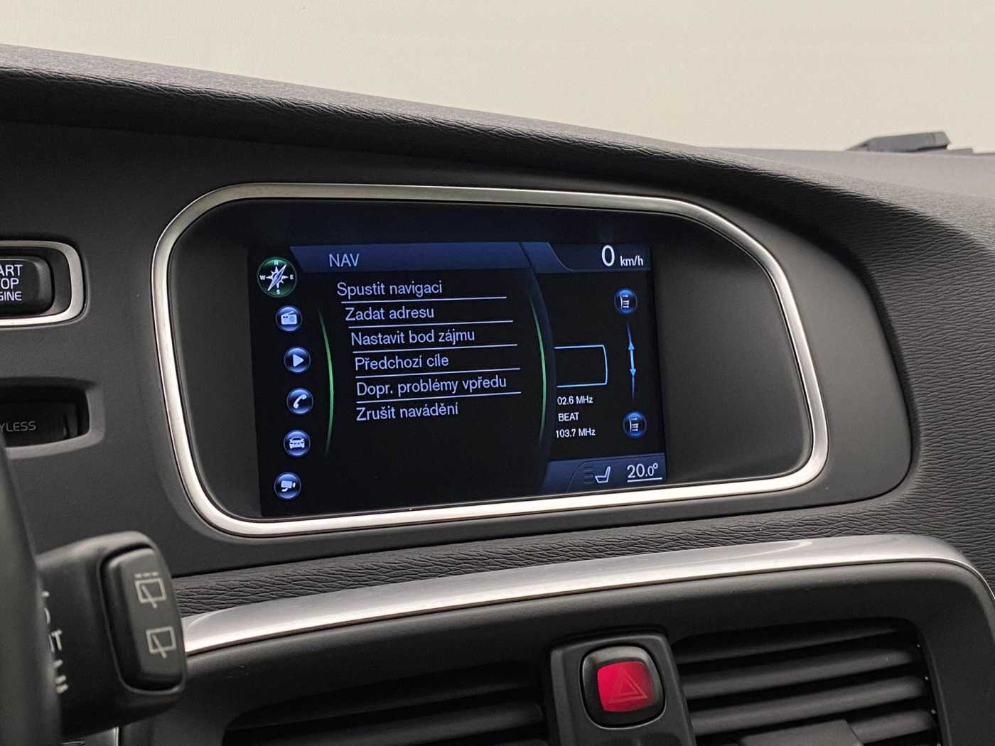 Volvo V40