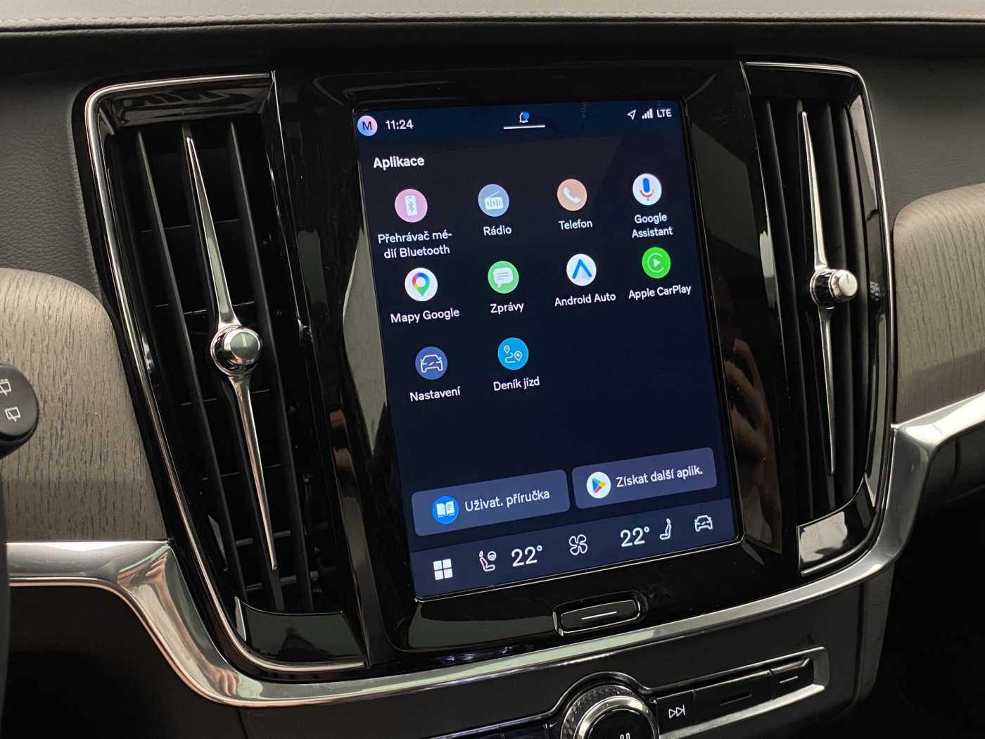Volvo V90