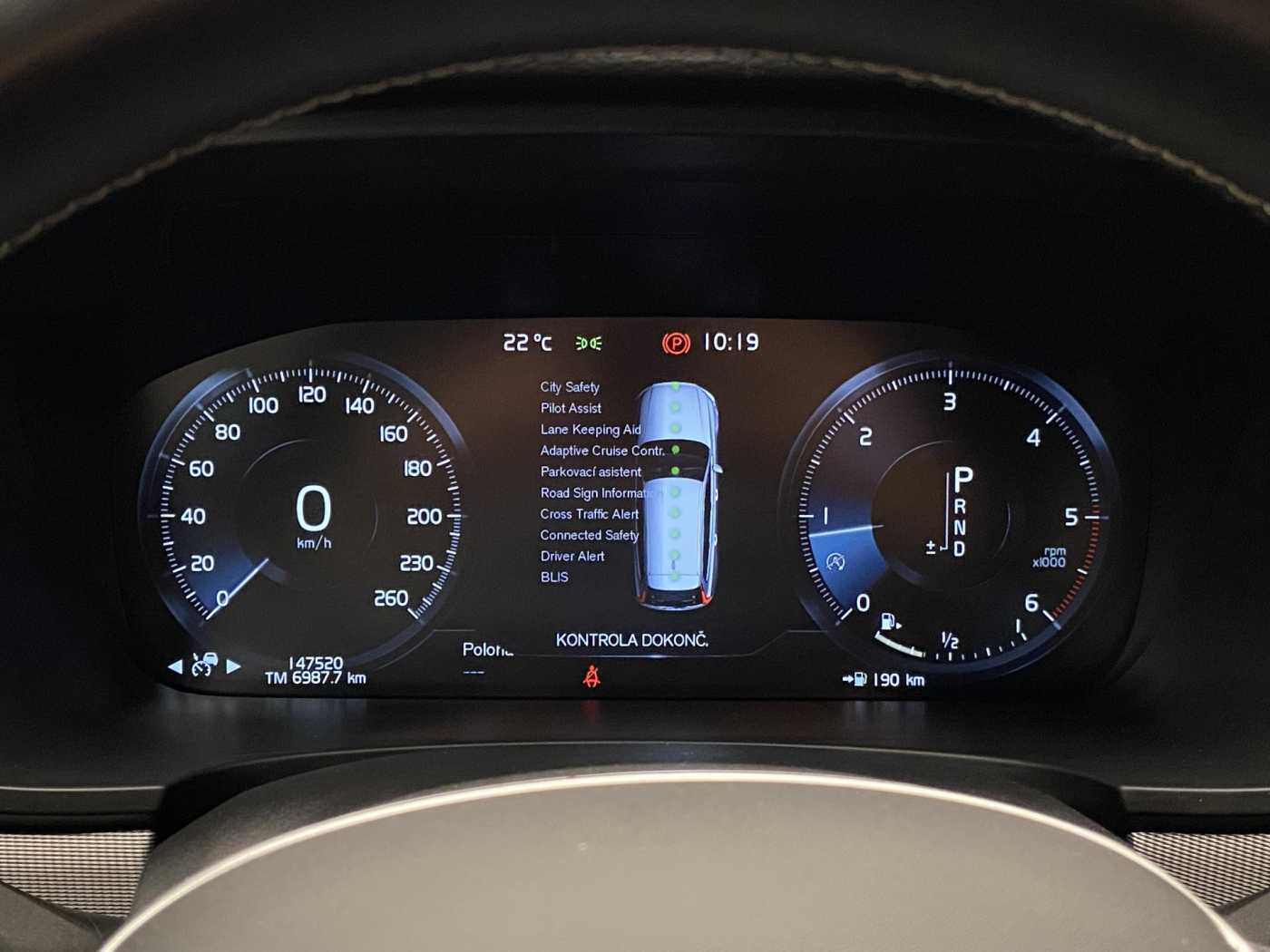 Volvo V90