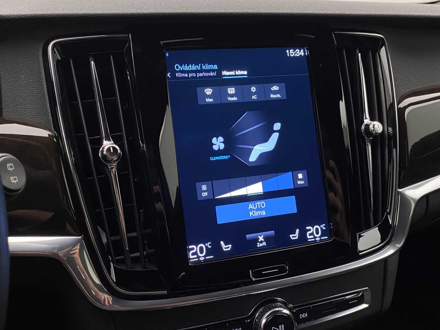 Volvo V90