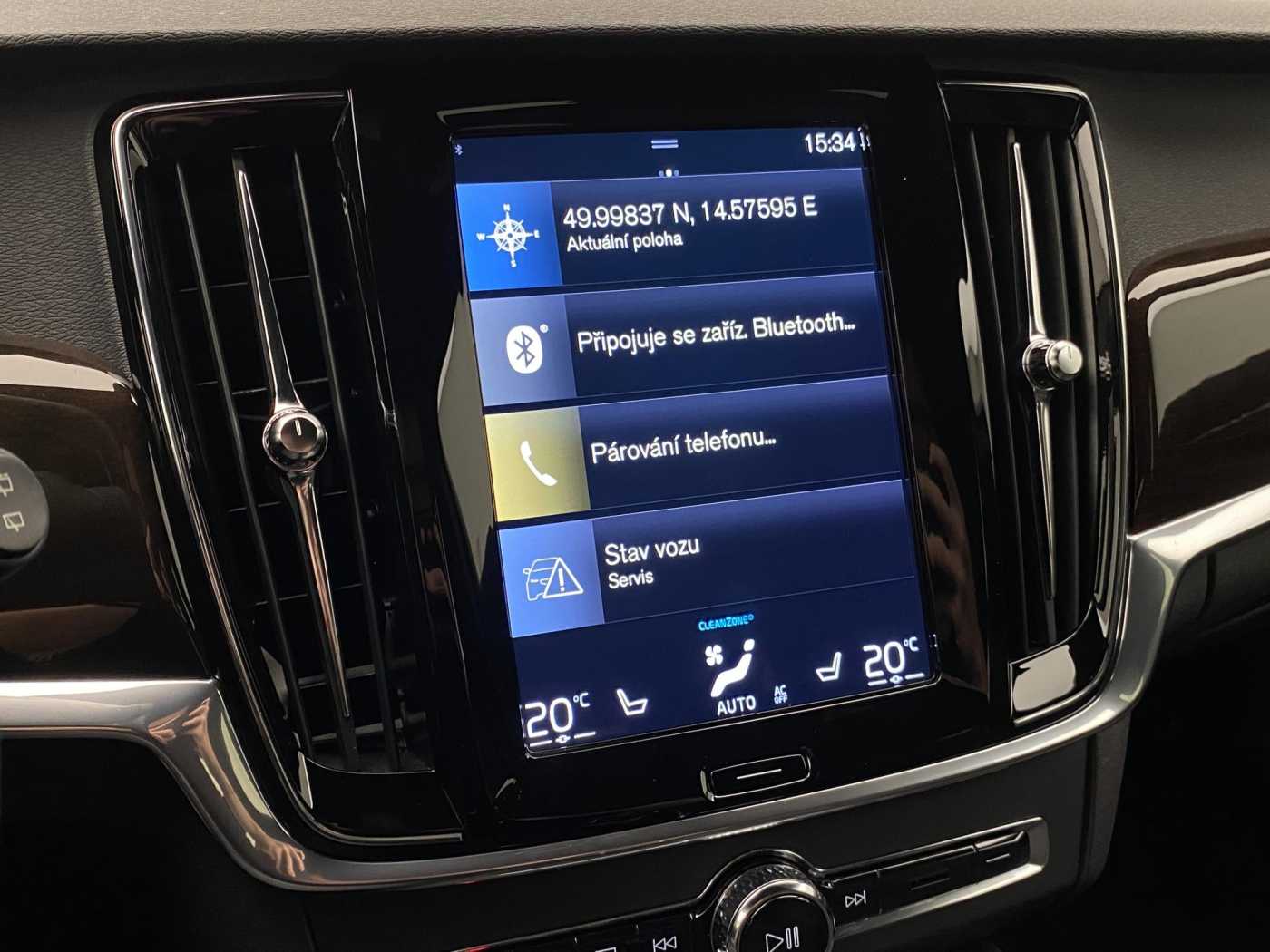 Volvo V90