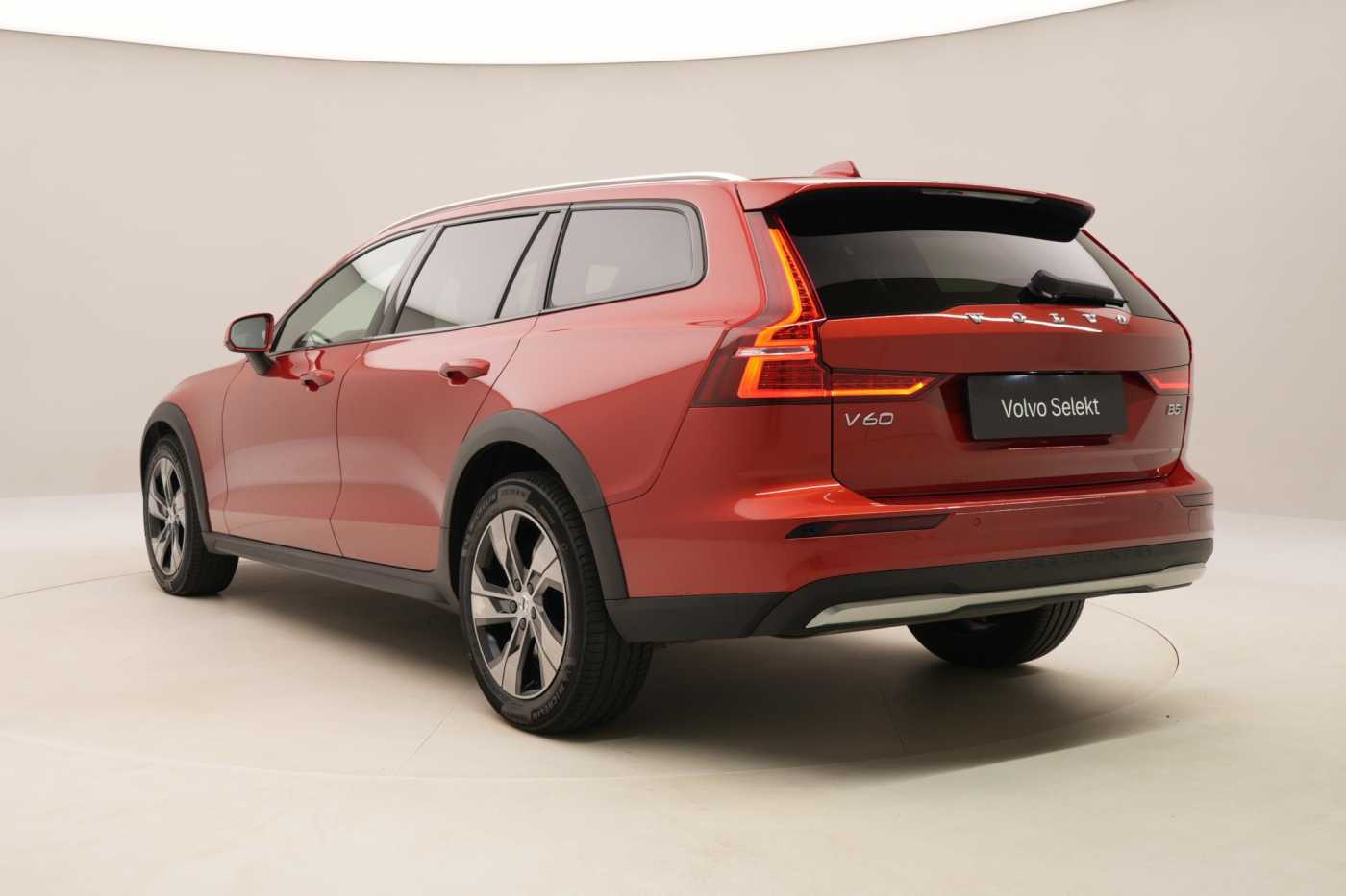 Volvo V60 Cross Country