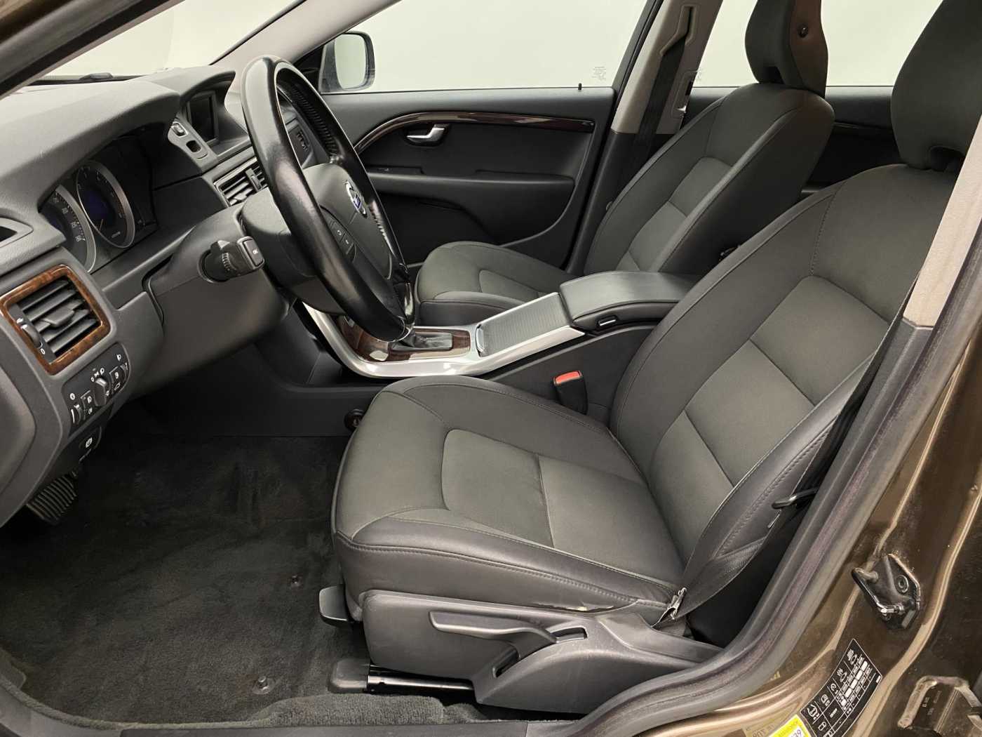 Volvo XC70