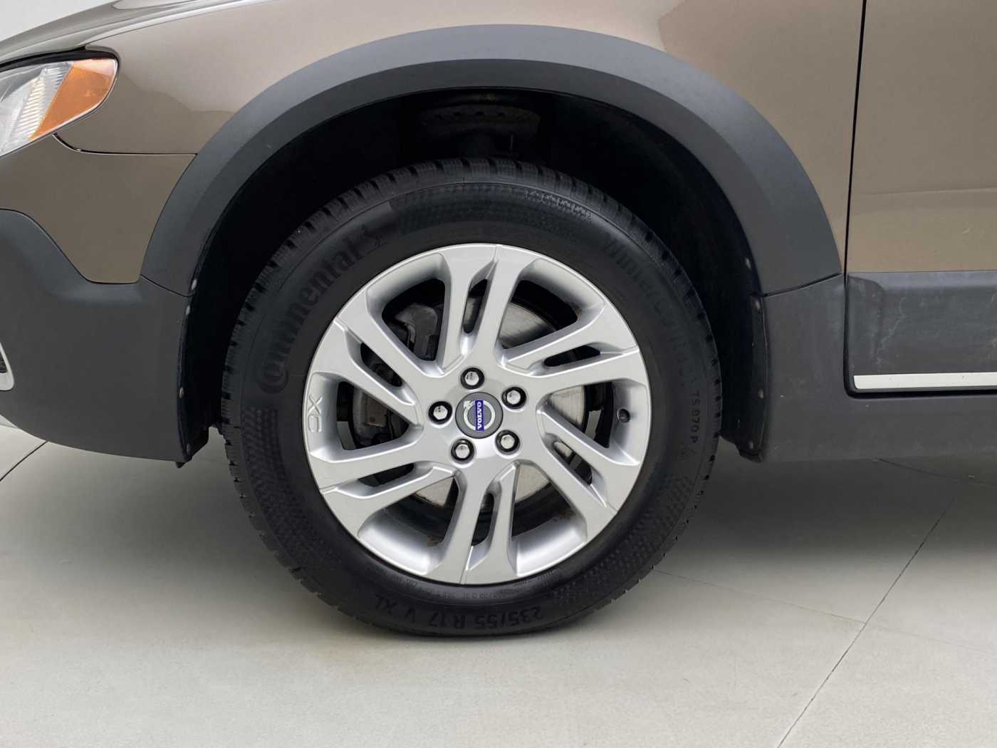 Volvo XC70