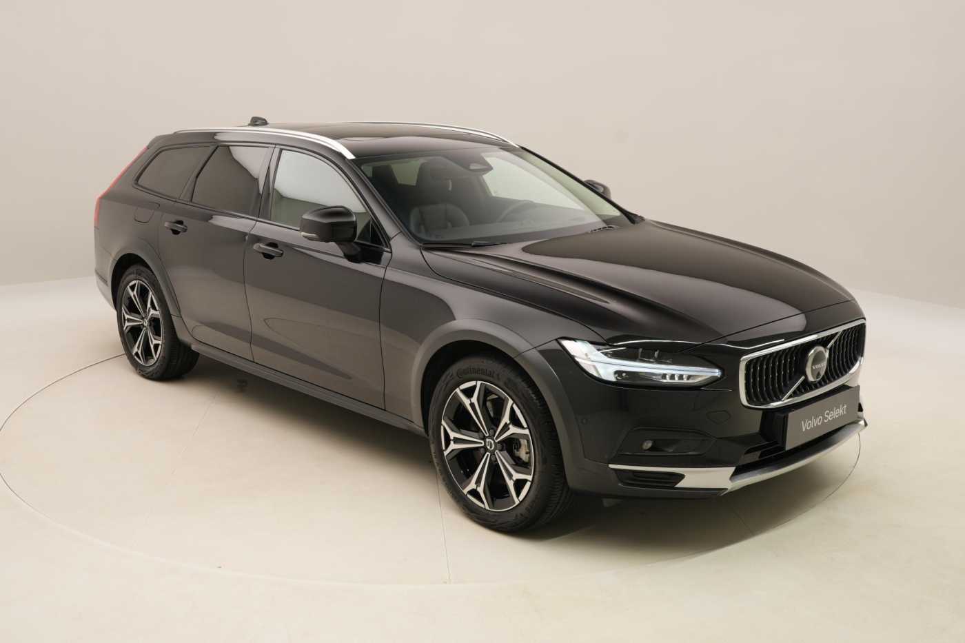 Volvo V90 Cross Country