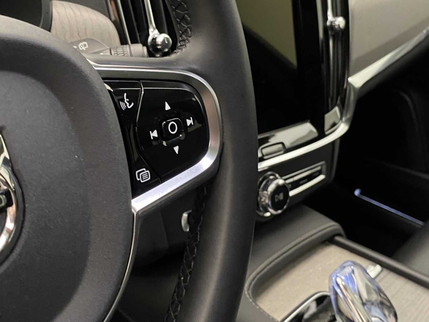 Volvo V90 Cross Country