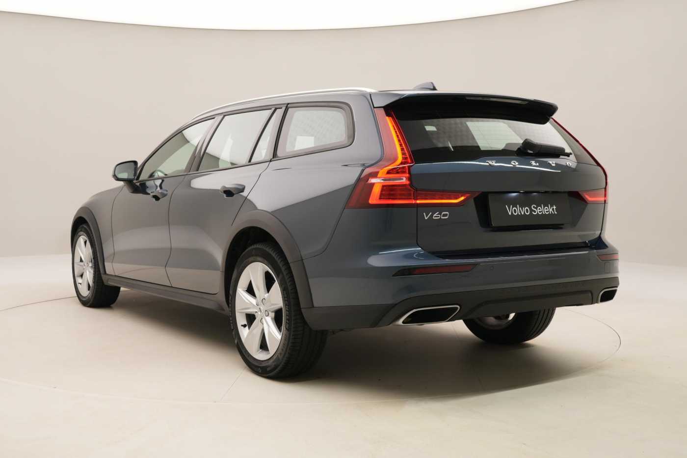 Volvo V60 Cross Country