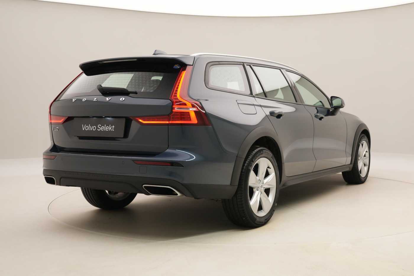 Volvo V60 Cross Country