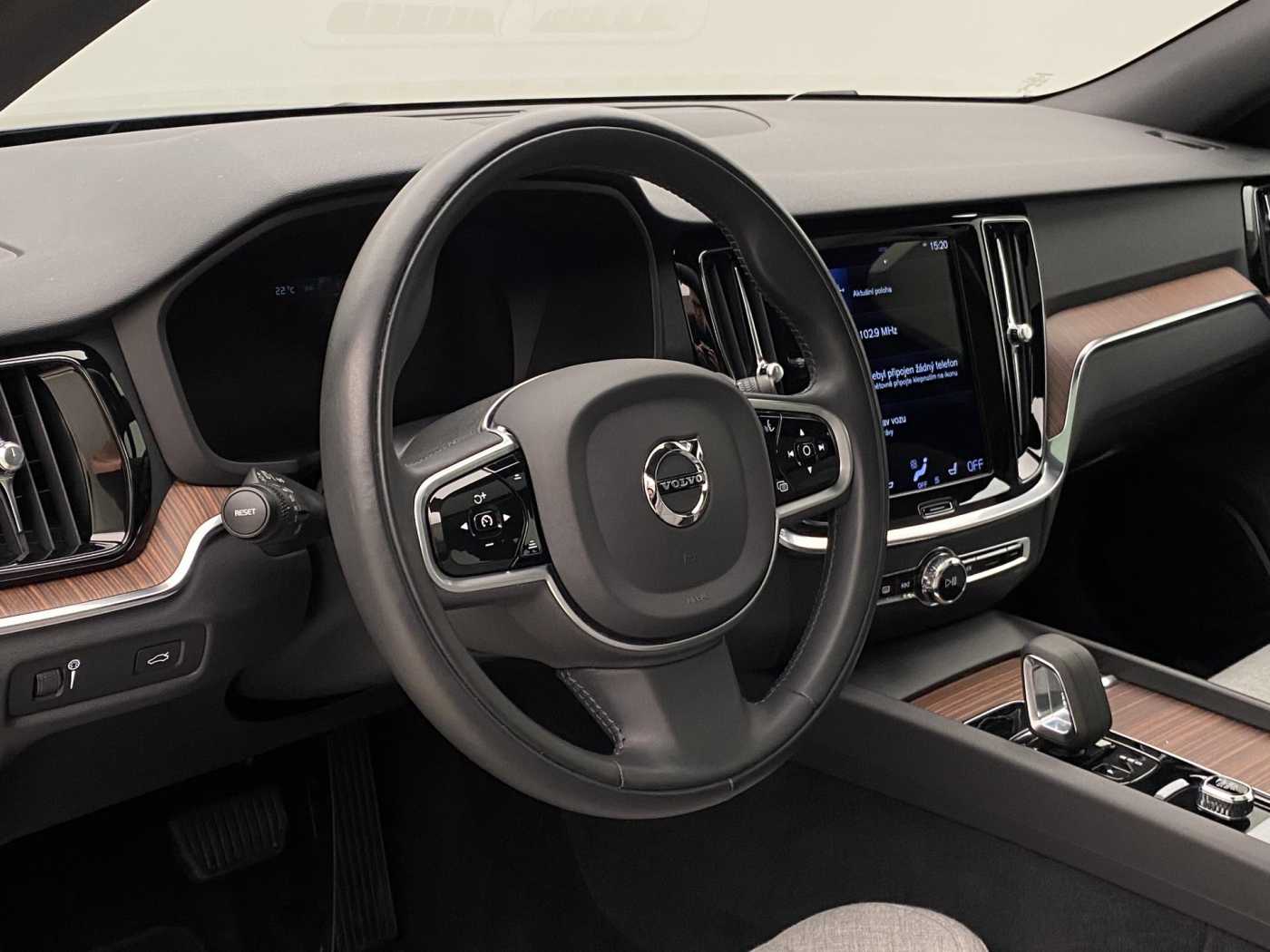 Volvo V60 Cross Country