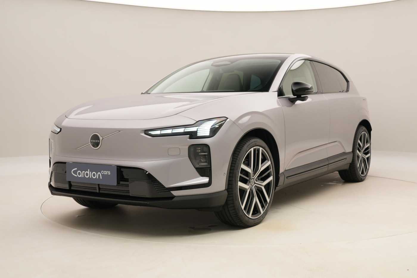 Volvo EX60