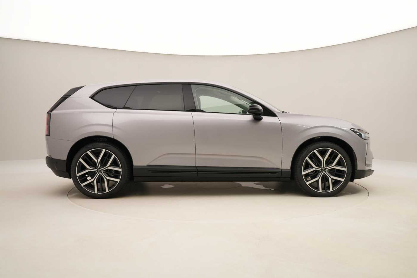 Volvo EX60