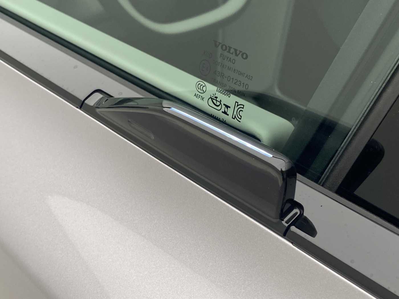 Volvo EX60